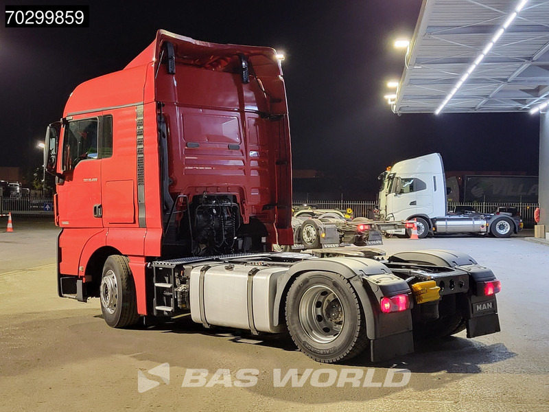 MAN TGX 18.460 4X2 XLX Retarder 2x Tanks - Cabeza tractora: foto 2 MAN TGX 18.460 4X2 XLX Retarder 2x Tanks - Cabeza tractora: foto 2