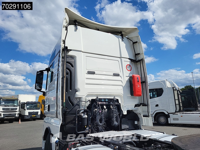 MAN TGX 18.470 4X2 XXL Retarder 2xTanks Euro 6 - Cabeza tractora: foto 3 MAN TGX 18.470 4X2 XXL Retarder 2xTanks Euro 6 - Cabeza tractora: foto 3
