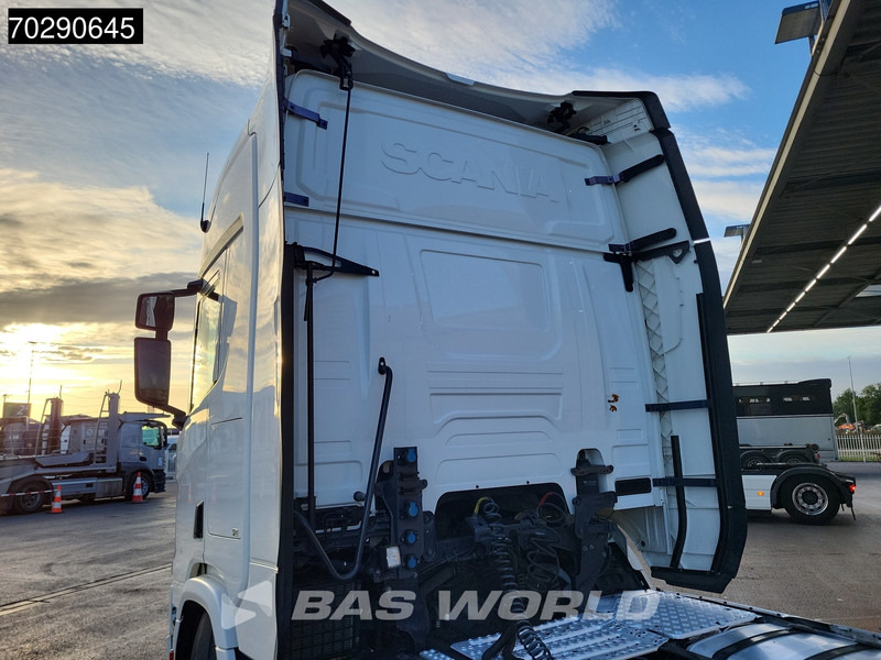 Scania R450 4X2 Mega Retarder 2x Tanks LED Standklima Euro 6 - Cabeza tractora: foto 5 Scania R450 4X2 Mega Retarder 2x Tanks LED Standklima Euro 6 - Cabeza tractora: foto 5