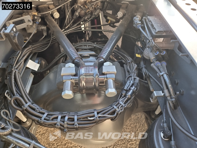 Cabeza tractora nuevo Scania S460 4X2 Retarder 2xTanks LED Standklima ACC Euro 6: foto 17 Cabeza tractora nuevo Scania S460 4X2 Retarder 2xTanks LED Standklima ACC Euro 6: foto 17