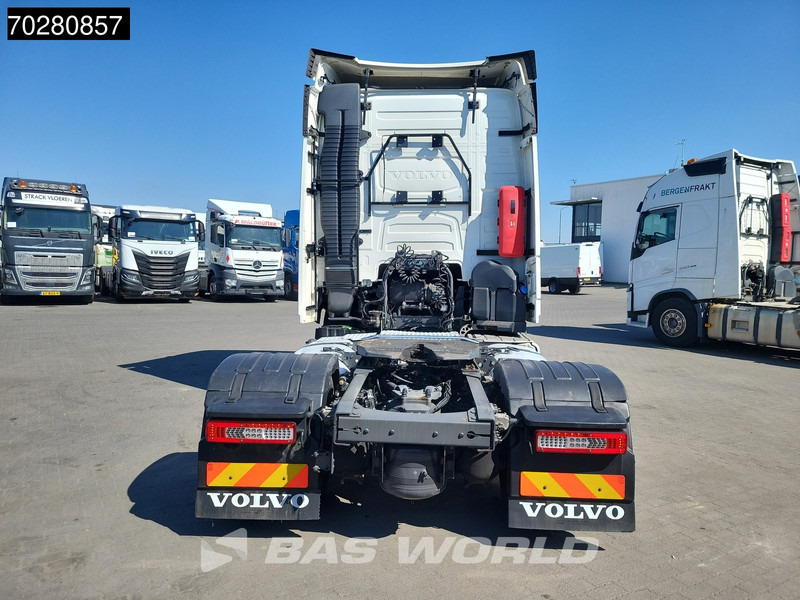Volvo FH 500 4X2 Mega VEB+ 2x Tanks I-ParkCool Navi Xenon - Cabeza tractora: foto 3 Volvo FH 500 4X2 Mega VEB+ 2x Tanks I-ParkCool Navi Xenon - Cabeza tractora: foto 3