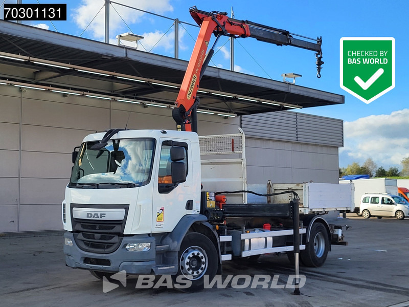 DAF LF 310 4X2 Palfinger PK12002 EH Kran Crane 7m3 tipper Automatic Euro 6 - Camión volquete, Camión grúa: foto 1 DAF LF 310 4X2 Palfinger PK12002 EH Kran Crane 7m3 tipper Automatic Euro 6 - Camión volquete, Camión grúa: foto 1