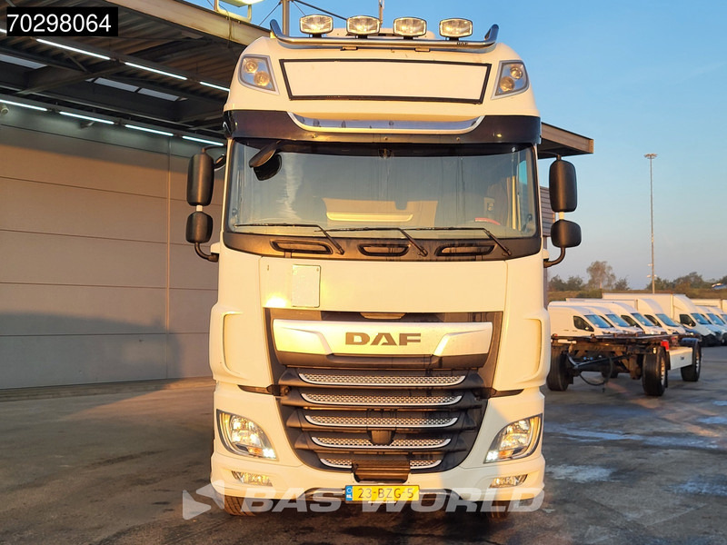 DAF XF 450 XF 6X2 NL-Truck Combi Retarder 2xTanks Lift-axle Standairco ACC Euro 6 - Camión portacontenedore/ Intercambiable: foto 5 DAF XF 450 XF 6X2 NL-Truck Combi Retarder 2xTanks Lift-axle Standairco ACC Euro 6 - Camión portacontenedore/ Intercambiable: foto 5