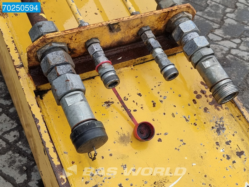 Liebherr R974 STICK - Implemento: foto 3 Liebherr R974 STICK - Implemento: foto 3