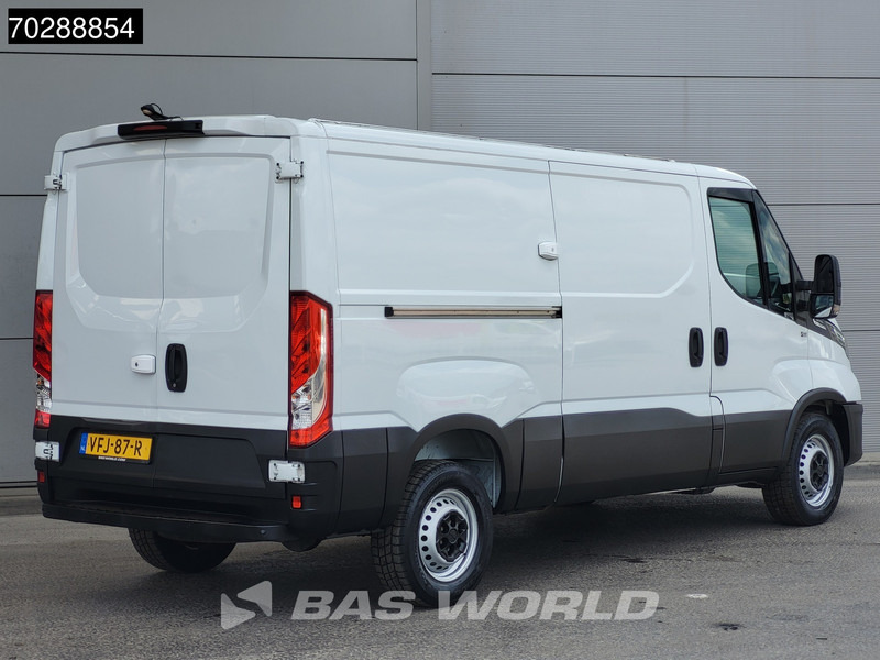 Iveco Daily 35S14 Automaat L2H1 ACC LED 3,5t Trekgewicht Camera Parkeersensoren Euro6 L2 9m3 A/C - Furgón: foto 5 Iveco Daily 35S14 Automaat L2H1 ACC LED 3,5t Trekgewicht Camera Parkeersensoren Euro6 L2 9m3 A/C - Furgón: foto 5
