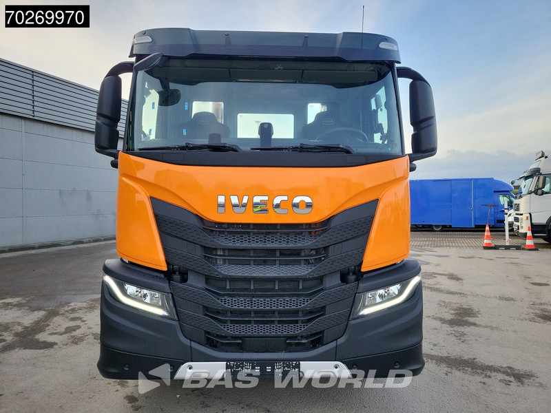 Iveco X-Way 360 4X2 NEW! HIAB 12tons skiploader Automatic Euro 6 - Camión portacontenedor de cadenas: foto 5 Iveco X-Way 360 4X2 NEW! HIAB 12tons skiploader Automatic Euro 6 - Camión portacontenedor de cadenas: foto 5