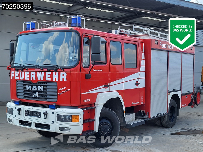 MAN TGA 14.284 4X4 4x4 Manual Schlingmann LF16/12 pump Feuerwehr Steelsuspension Euro 2 - Camión de bomberos: foto 1 MAN TGA 14.284 4X4 4x4 Manual Schlingmann LF16/12 pump Feuerwehr Steelsuspension Euro 2 - Camión de bomberos: foto 1