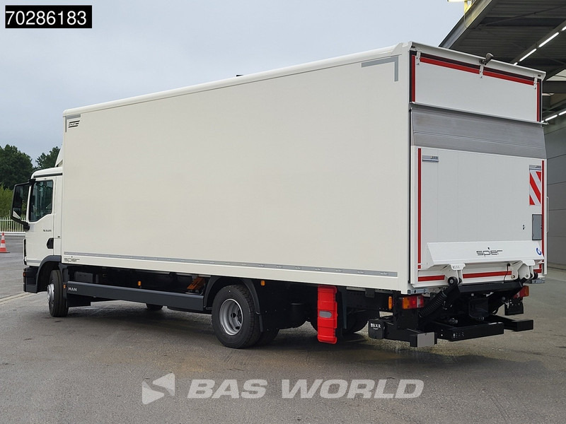 MAN TGL 12.220 4X2 NEW! 12tonner Automatic 1500kg Ladebordwand Navi Euro 6 - Camión caja cerrada: foto 2 MAN TGL 12.220 4X2 NEW! 12tonner Automatic 1500kg Ladebordwand Navi Euro 6 - Camión caja cerrada: foto 2