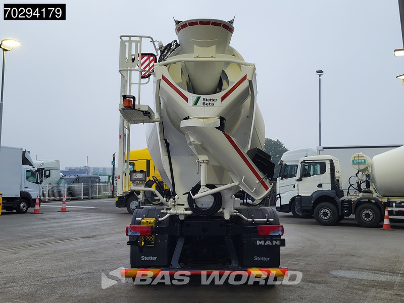 MAN TGS 41.440 8X4 NEW! 12m3 Stetter Mixer Big-Axle Steelsuspension Automatic Euro 6 - Camión hormigonera: foto 5 MAN TGS 41.440 8X4 NEW! 12m3 Stetter Mixer Big-Axle Steelsuspension Automatic Euro 6 - Camión hormigonera: foto 5