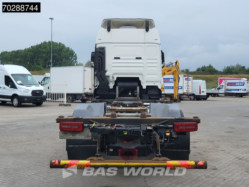 Camión portacontenedore/ Intercambiable MAN TGX 26.470 6X2 BDF Retarder Lift Axle Standklima Automatic LED Euro 6: foto 8