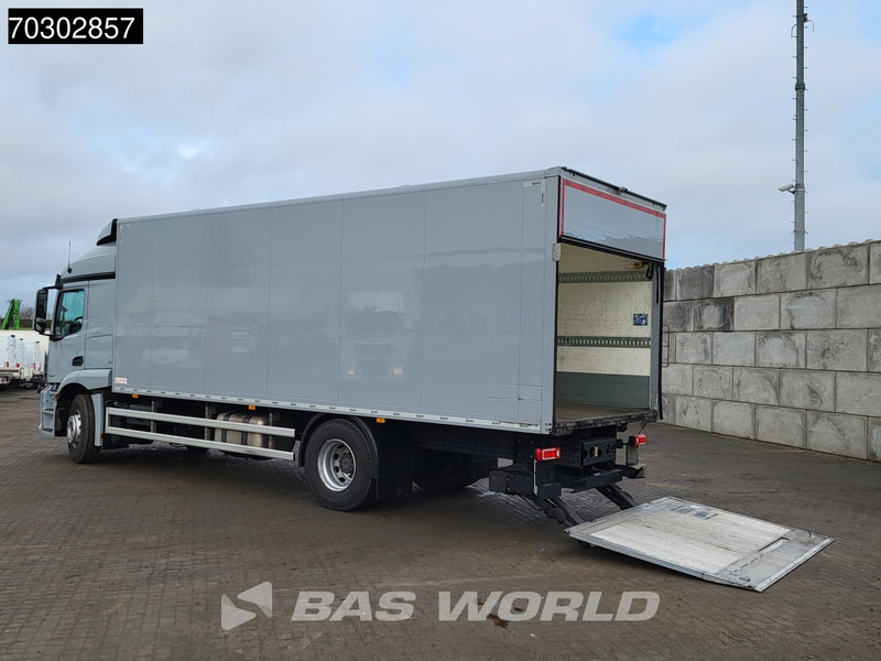 Mercedes-Benz Actros 1830 Actros 4X2 18tonner Automatic 1500kg Ladebordwand Euro 6 - Camión caja cerrada: foto 3 Mercedes-Benz Actros 1830 Actros 4X2 18tonner Automatic 1500kg Ladebordwand Euro 6 - Camión caja cerrada: foto 3