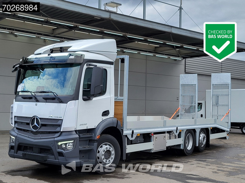 Mercedes-Benz Actros 2532 6X2 NEW! Machine tansporter Oprijwagen Lenkachse Navi Euro 6 - Camión portavehículos: foto 1 Mercedes-Benz Actros 2532 6X2 NEW! Machine tansporter Oprijwagen Lenkachse Navi Euro 6 - Camión portavehículos: foto 1