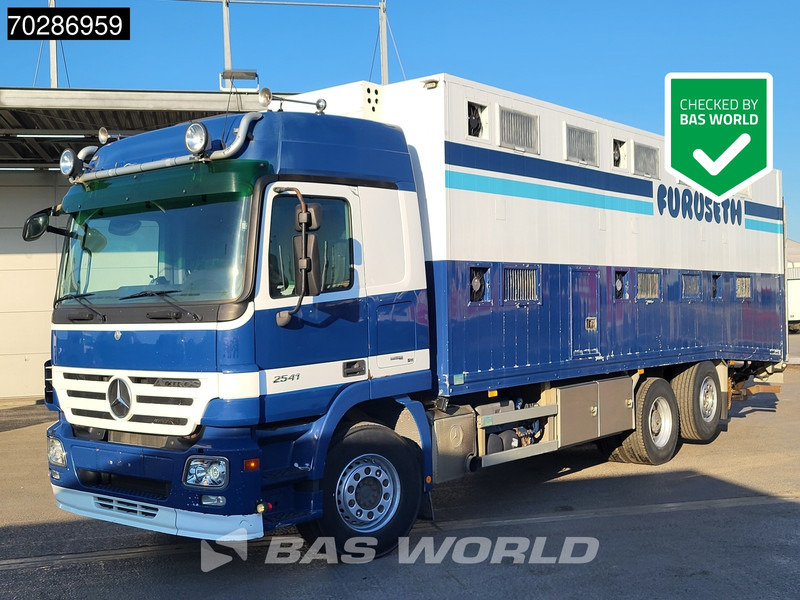 Mercedes-Benz Actros 2541 Actros 6X2 Retarder Lift+Lenkachse Ladebordwand Euro 4 - Camión transporte de ganado: foto 1 Mercedes-Benz Actros 2541 Actros 6X2 Retarder Lift+Lenkachse Ladebordwand Euro 4 - Camión transporte de ganado: foto 1