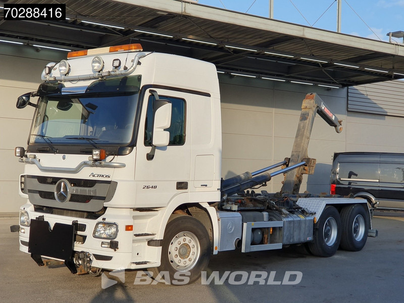 Mercedes-Benz Actros 2648 Actros 6X4 HIAB XR20SL56 Hooklift Big-Axle Automatic Euro 5 - Camión multibasculante: foto 3 Mercedes-Benz Actros 2648 Actros 6X4 HIAB XR20SL56 Hooklift Big-Axle Automatic Euro 5 - Camión multibasculante: foto 3