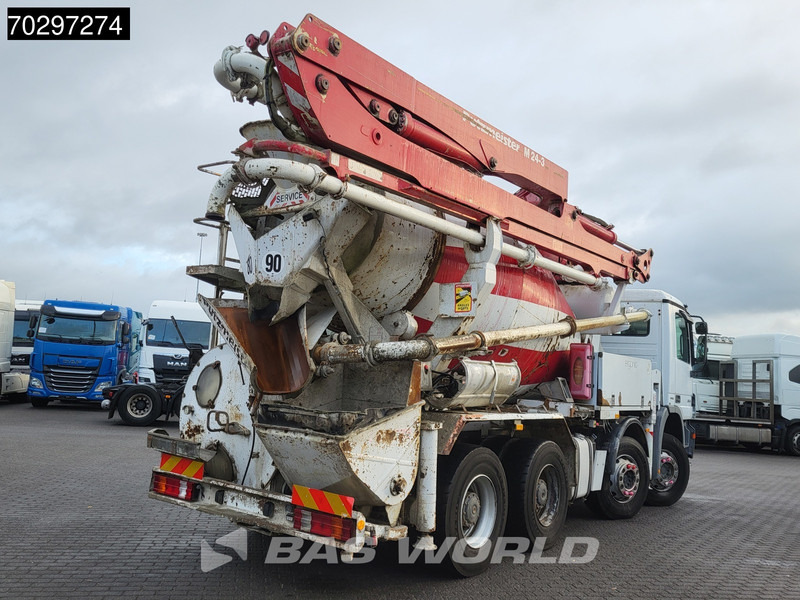 Mercedes-Benz Actros 3241 8X4 Putzmeister M24-3 Pump + 9m3 LIEBHERR Mixer Steelsuspension 3-Pedals Euro 4 - Camión bomba de hormigón: foto 5 Mercedes-Benz Actros 3241 8X4 Putzmeister M24-3 Pump + 9m3 LIEBHERR Mixer Steelsuspension 3-Pedals Euro 4 - Camión bomba de hormigón: foto 5