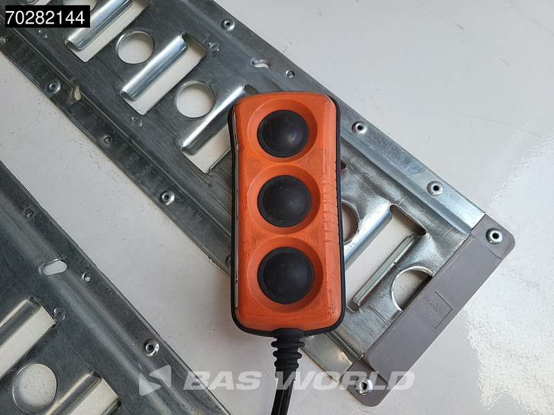 Camión frigorífico Mercedes-Benz Atego 1524 Atego 4X2 Thermo King T-1200R Spectrum 1500kg Ladebordwand Euro 6: foto 12 Camión frigorífico Mercedes-Benz Atego 1524 Atego 4X2 Thermo King T-1200R Spectrum 1500kg Ladebordwand Euro 6: foto 12