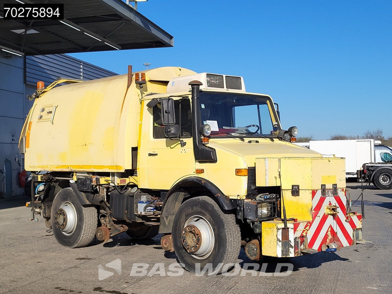 Mercedes-Benz Unimog 1650 4X4 Assaloni Vaccuum truck 4x4 Railway Manual Euro 2 - Limpieza de alcantarillado: foto 3 Mercedes-Benz Unimog 1650 4X4 Assaloni Vaccuum truck 4x4 Railway Manual Euro 2 - Limpieza de alcantarillado: foto 3