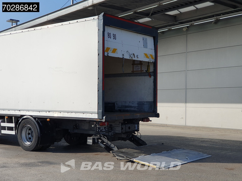 Renault T 380 4X2 19tonner Palfinger Ladebordwand Automatic Euro 6 - Camión caja cerrada: foto 3 Renault T 380 4X2 19tonner Palfinger Ladebordwand Automatic Euro 6 - Camión caja cerrada: foto 3