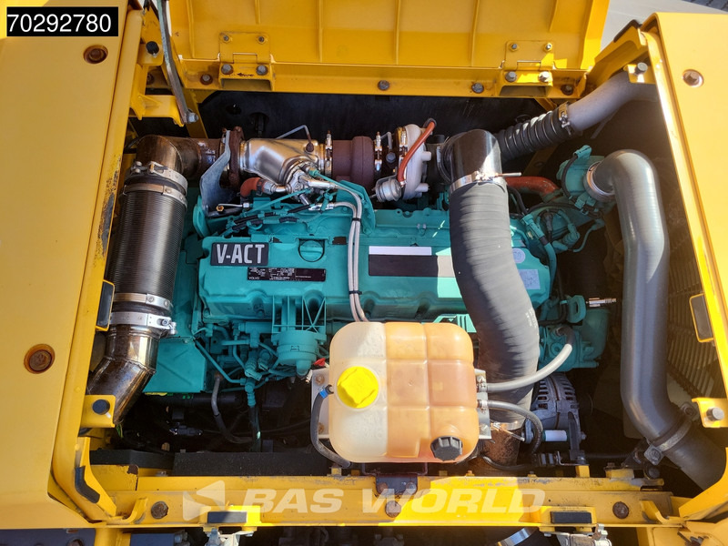 Excavadora de cadenas Volvo EC250 D L: foto 17