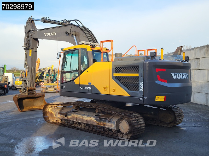 Volvo EC250 E L GPS - 2 Buckets - Excavadora de cadenas: foto 5 Volvo EC250 E L GPS - 2 Buckets - Excavadora de cadenas: foto 5