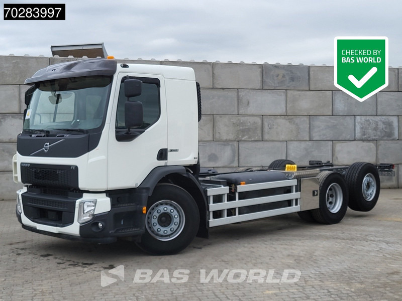 Volvo FE 320 FE 6X2 Retarder 2xTanks CNG Euro 6 - Camión chasis: foto 1 Volvo FE 320 FE 6X2 Retarder 2xTanks CNG Euro 6 - Camión chasis: foto 1