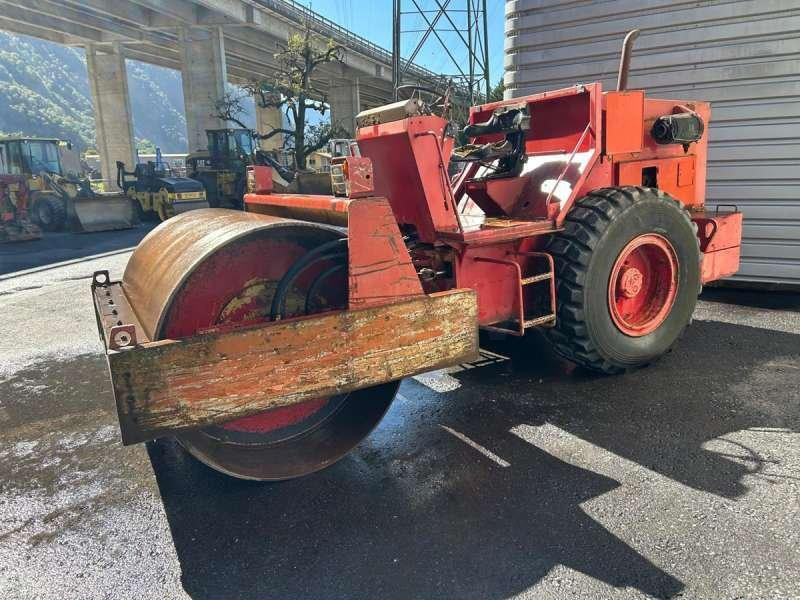 Bitelli BORA C80 - Compactador mixto: foto 5 Bitelli BORA C80 - Compactador mixto: foto 5