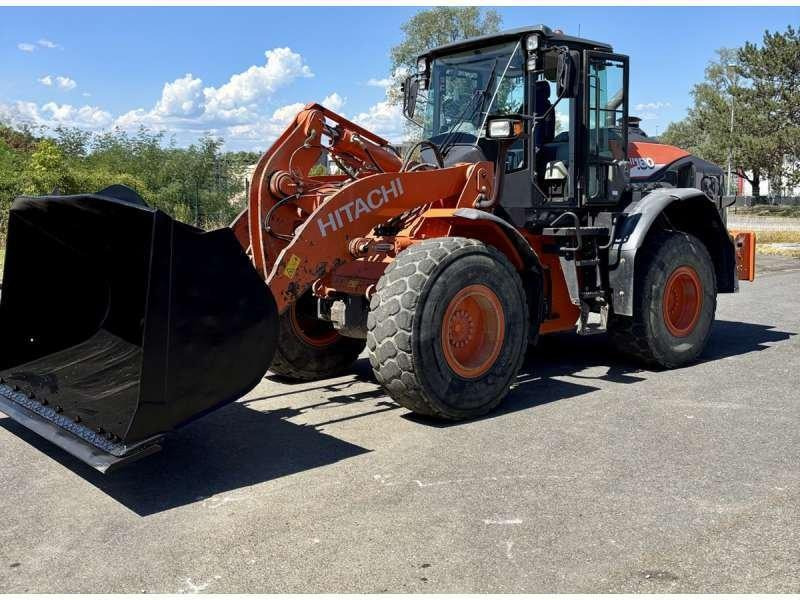 Hitachi ZW180-6 - Cargadora de ruedas: foto 1 Hitachi ZW180-6 - Cargadora de ruedas: foto 1