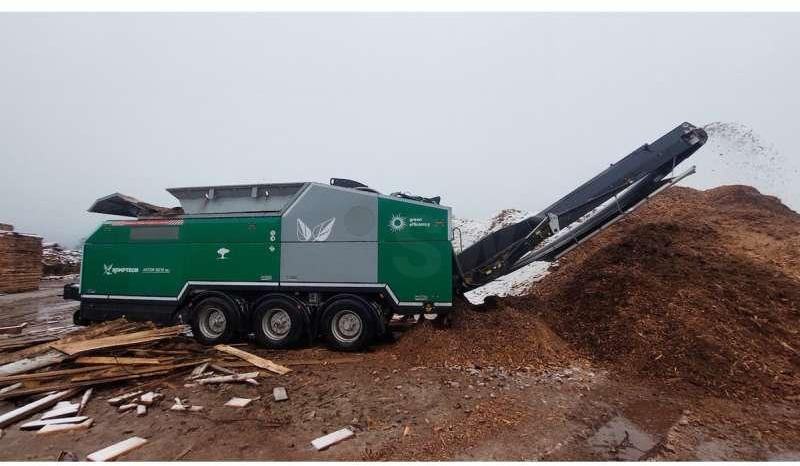 KOMPTECH A VEGETAUX AXTOR 6010 - Machacadora: foto 2 KOMPTECH A VEGETAUX AXTOR 6010 - Machacadora: foto 2