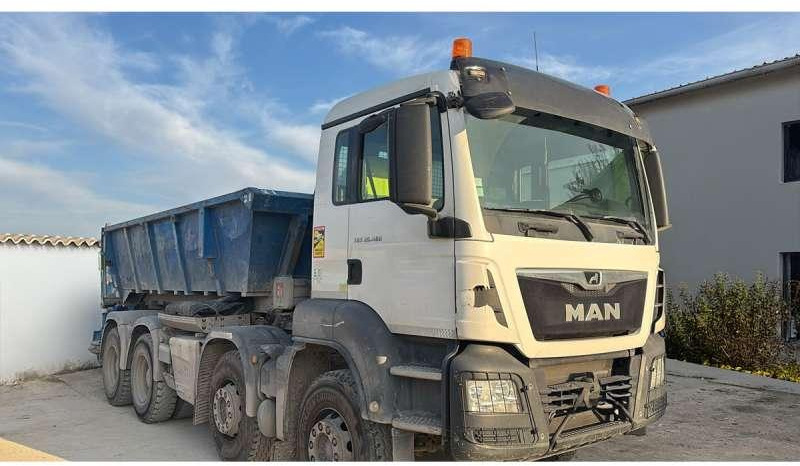 MAN TGS 35.460 8X4 - Camión multibasculante: foto 3 MAN TGS 35.460 8X4 - Camión multibasculante: foto 3