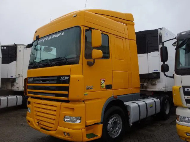 DAF XF 105.460 2 diesel tanken - Cabeza tractora: foto 3 DAF XF 105.460 2 diesel tanken - Cabeza tractora: foto 3