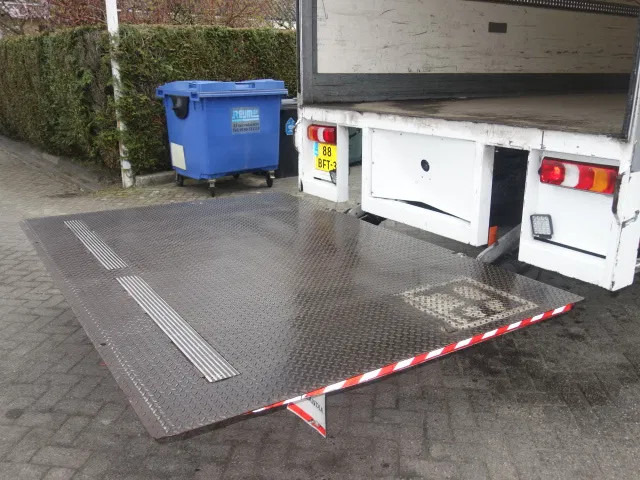 Mercedes-Benz Antos 2027 - Camión caja cerrada: foto 5 Mercedes-Benz Antos 2027 - Camión caja cerrada: foto 5