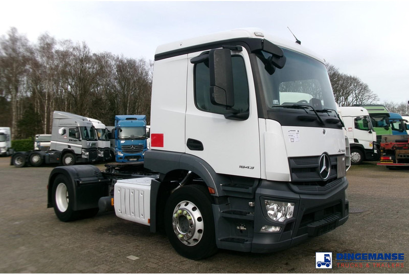 Mercedes-Benz Actros 1843 4x2 Euro 6 / ADR + PTO - Cabeza tractora: foto 2 Mercedes-Benz Actros 1843 4x2 Euro 6 / ADR + PTO - Cabeza tractora: foto 2