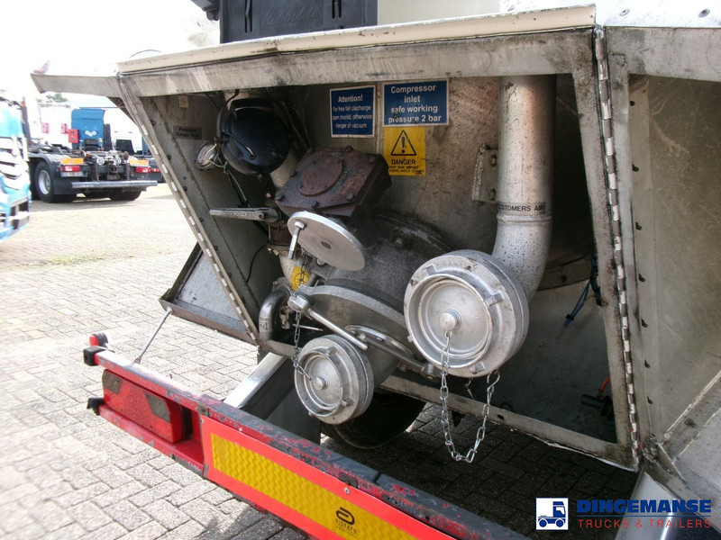 Leasing de Feldbinder Powder tank alu 41 m3 (tipping) Feldbinder Powder tank alu 41 m3 (tipping): foto 12