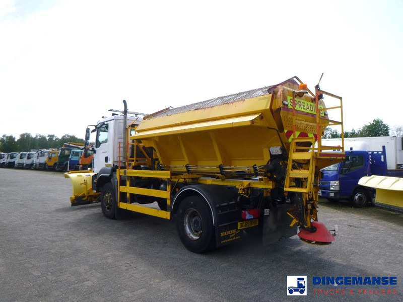 MAN TGM 18.290 4X4 RHD gritter / snow plough - Máquina quitanieve: foto 3 MAN TGM 18.290 4X4 RHD gritter / snow plough - Máquina quitanieve: foto 3