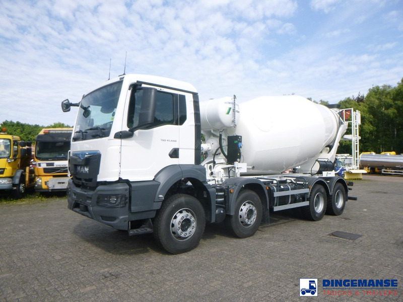 MAN TGS 41.440 8x4 Stetter mixer 12 m3 / new/unused - Camión hormigonera: foto 1 MAN TGS 41.440 8x4 Stetter mixer 12 m3 / new/unused - Camión hormigonera: foto 1