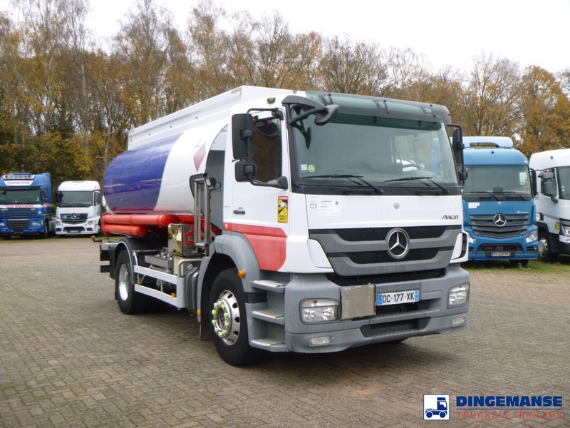 Mercedes-Benz Axor 1824 4x2 fuel tank 14.2 m3 / 4 comp - Camión cisterna: foto 2 Mercedes-Benz Axor 1824 4x2 fuel tank 14.2 m3 / 4 comp - Camión cisterna: foto 2