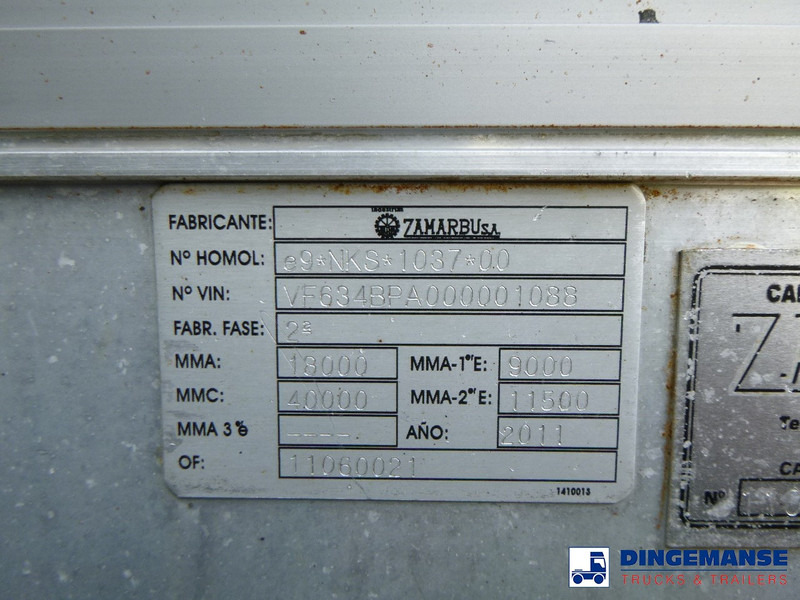 Leasing de Renault Kerax 380 DXI 4x4 Euro 5 + Hydraulics Renault Kerax 380 DXI 4x4 Euro 5 + Hydraulics: foto 16