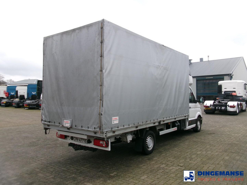 Volkswagen Crafter 4x2 curtain side van Euro 6 - Furgoneta con lona: foto 4 Volkswagen Crafter 4x2 curtain side van Euro 6 - Furgoneta con lona: foto 4