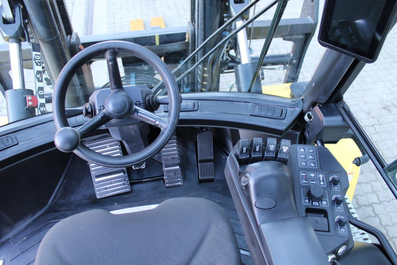 Hyster H12XD6 - Carretilla elevadora diésel: foto 4 Hyster H12XD6 - Carretilla elevadora diésel: foto 4