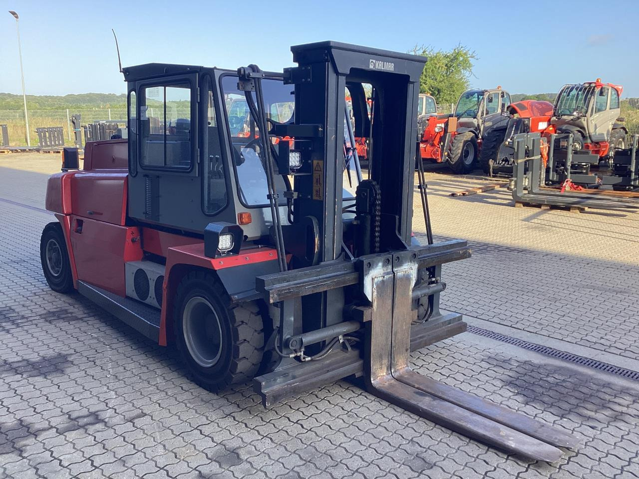 Kalmar DCE80-6LB - Carretilla elevadora diésel: foto 2 Kalmar DCE80-6LB - Carretilla elevadora diésel: foto 2