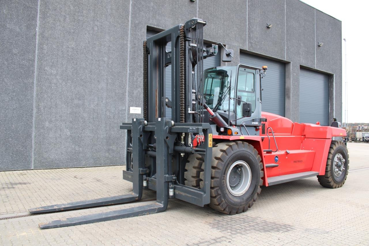 Kalmar DCG330-12 - Carretilla elevadora diésel: foto 2 Kalmar DCG330-12 - Carretilla elevadora diésel: foto 2