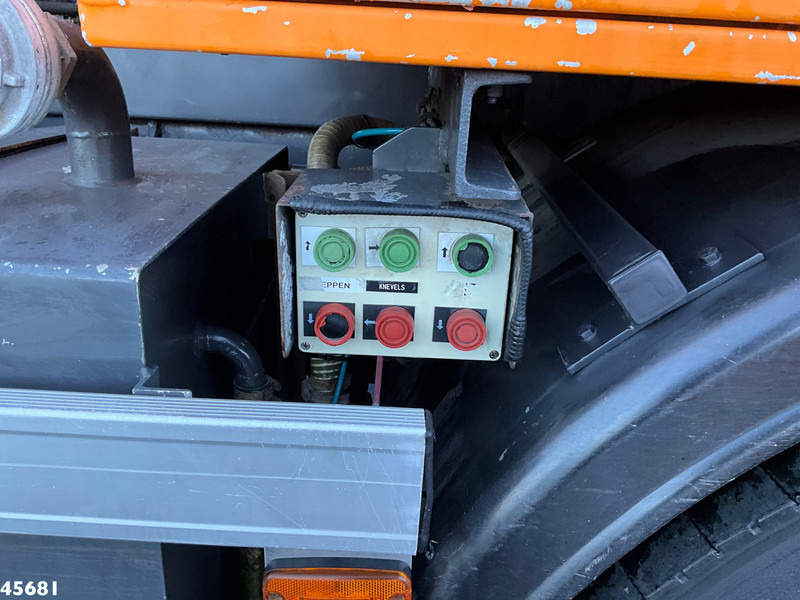 Limpieza de alcantarillado DAF FA 75 CF 250 Ravo kolkenzuiger: foto 12 Limpieza de alcantarillado DAF FA 75 CF 250 Ravo kolkenzuiger: foto 12