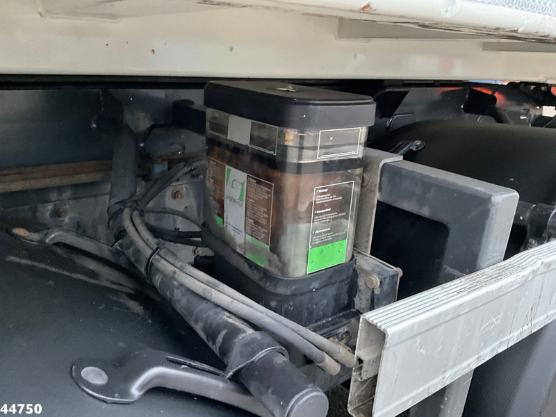 Camión volquete, Camión grúa DAF FAN LF 220 Euro 6 Hiab 11 Tonmeter laadkraan Just 166.649 Km!: foto 9