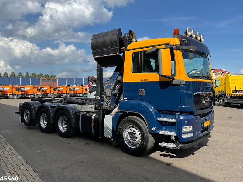 MAN TGS 35.440 8x4 HMF 16 Tonmeter Z-kraan - Camión multibasculante, Camión grúa: foto 5 MAN TGS 35.440 8x4 HMF 16 Tonmeter Z-kraan - Camión multibasculante, Camión grúa: foto 5