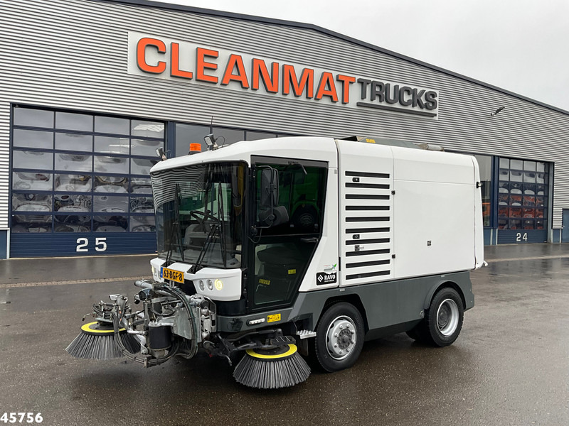 Ravo 580 with 3-rd brush - Barredora vial: foto 3 Ravo 580 with 3-rd brush - Barredora vial: foto 3