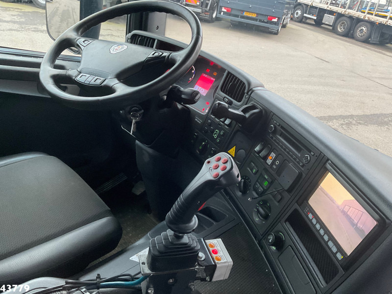 Leasing de Scania P 360 8x2 Hiab 21 Tonmeter laadkraan Scania P 360 8x2 Hiab 21 Tonmeter laadkraan: foto 9