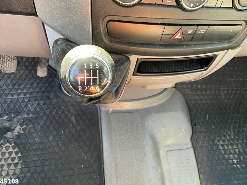 Camión grúa Volkswagen Crafter 35 2.0 TDI Hiab 1,3 Tonmeter laadkraan Just 82.346 km!: foto 19 Camión grúa Volkswagen Crafter 35 2.0 TDI Hiab 1,3 Tonmeter laadkraan Just 82.346 km!: foto 19