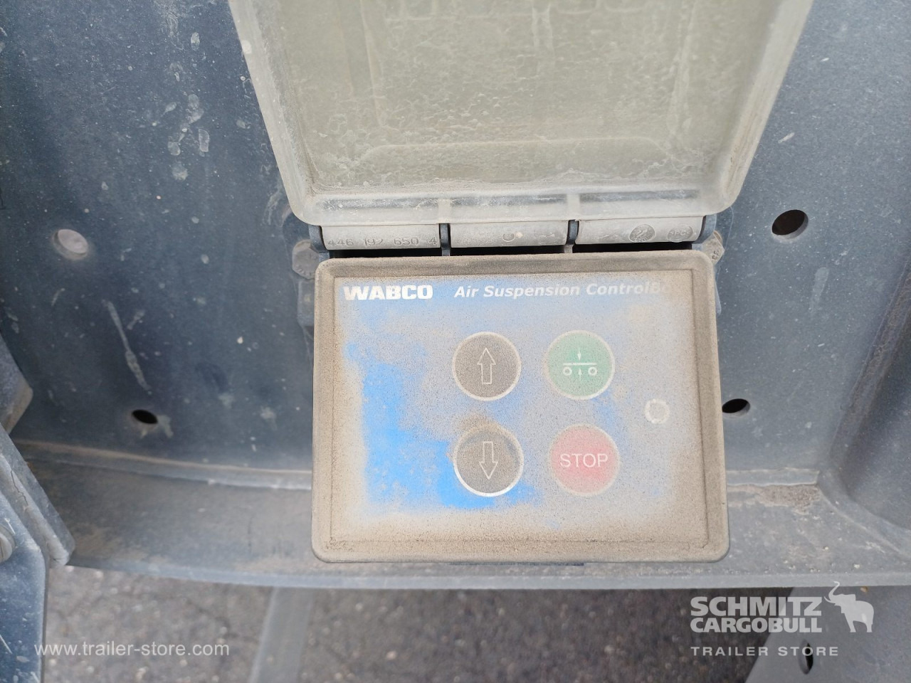 LANGENDORF Auflieger Kipper Stahlrundmulde 24m³ - Semirremolque volquete: foto 4 LANGENDORF Auflieger Kipper Stahlrundmulde 24m³ - Semirremolque volquete: foto 4