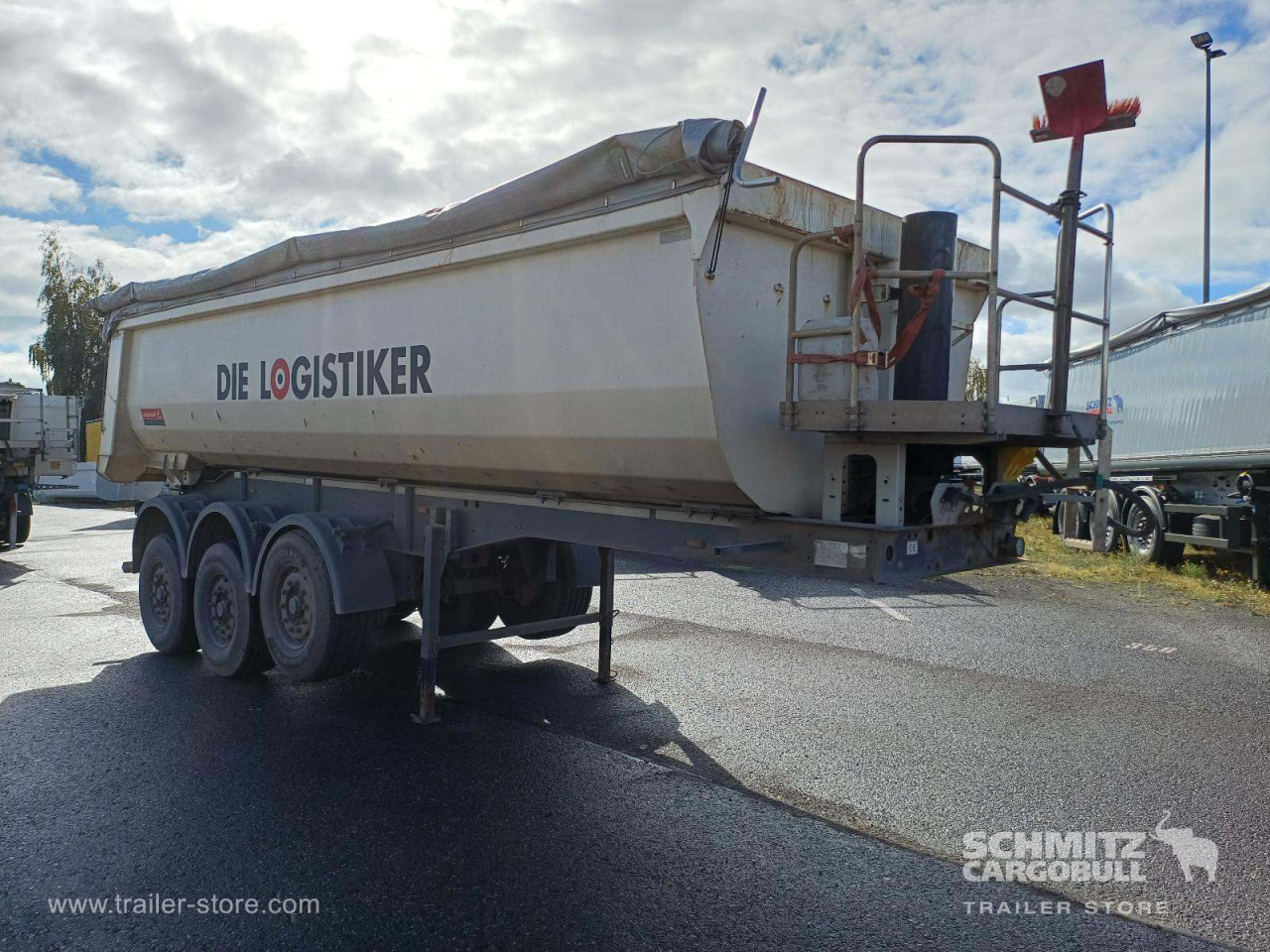 LANGENDORF Auflieger Kipper Stahlrundmulde 24m³ - Semirremolque volquete: foto 1 LANGENDORF Auflieger Kipper Stahlrundmulde 24m³ - Semirremolque volquete: foto 1