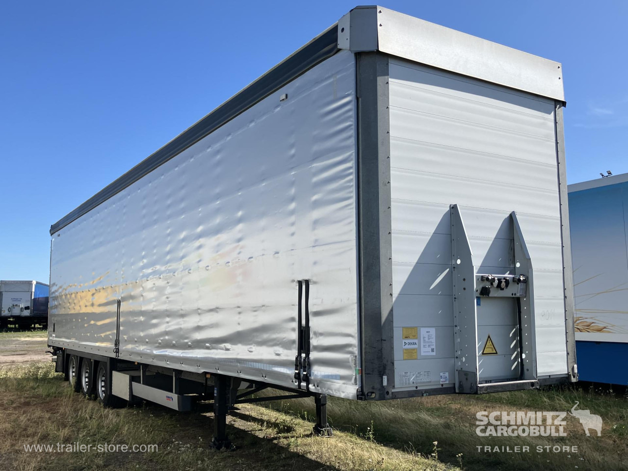 SCHMITZ Auflieger Curtainsider Mega - Semirremolque lona: foto 1 SCHMITZ Auflieger Curtainsider Mega - Semirremolque lona: foto 1